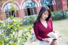 「情感小冬姐」男女交往，女人如果经常问你这四个问题，说明她真的很在乎你