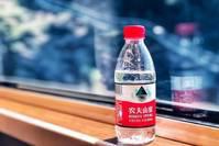 网传“农夫山泉瓶装水现大量蛆虫”，官方回应：绝不可能进入虫卵