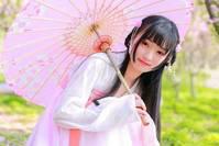 折一花香轻嗅，花儿便是我的精神寄托