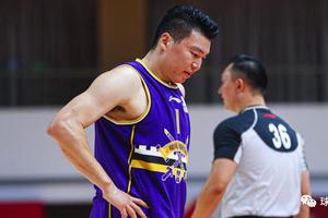 广东男篮锋线杀神李根，为什么能成为新疆男篮冠军功臣？