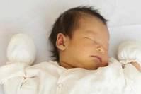 为什么宝宝喜欢歪着脖子睡觉？这三个原因，你可能还不知道！