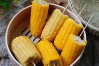 黄玉米、黑玉米、白玉米，这么多颜色应该选哪个？哪种营养最好？