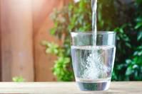 过年也要多喝水！健康饮水的7种益处，一一说清