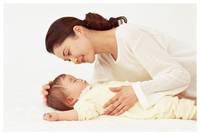注意！哄宝宝睡觉，这3种哄睡方法危害健康，很多宝妈还在用
