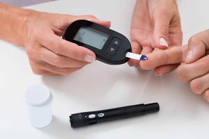 “糖尿病”进入高发期，做好4点，稳定血糖，远离富贵病
