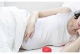 怀孕后，这种睡姿再舒服也要不得，容易造成胎儿窒息